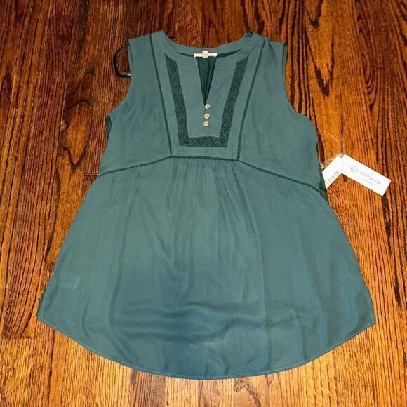 New Cloth and Bloom Blouse - Picture 1 of 5
